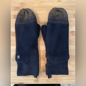 Lululemon mits